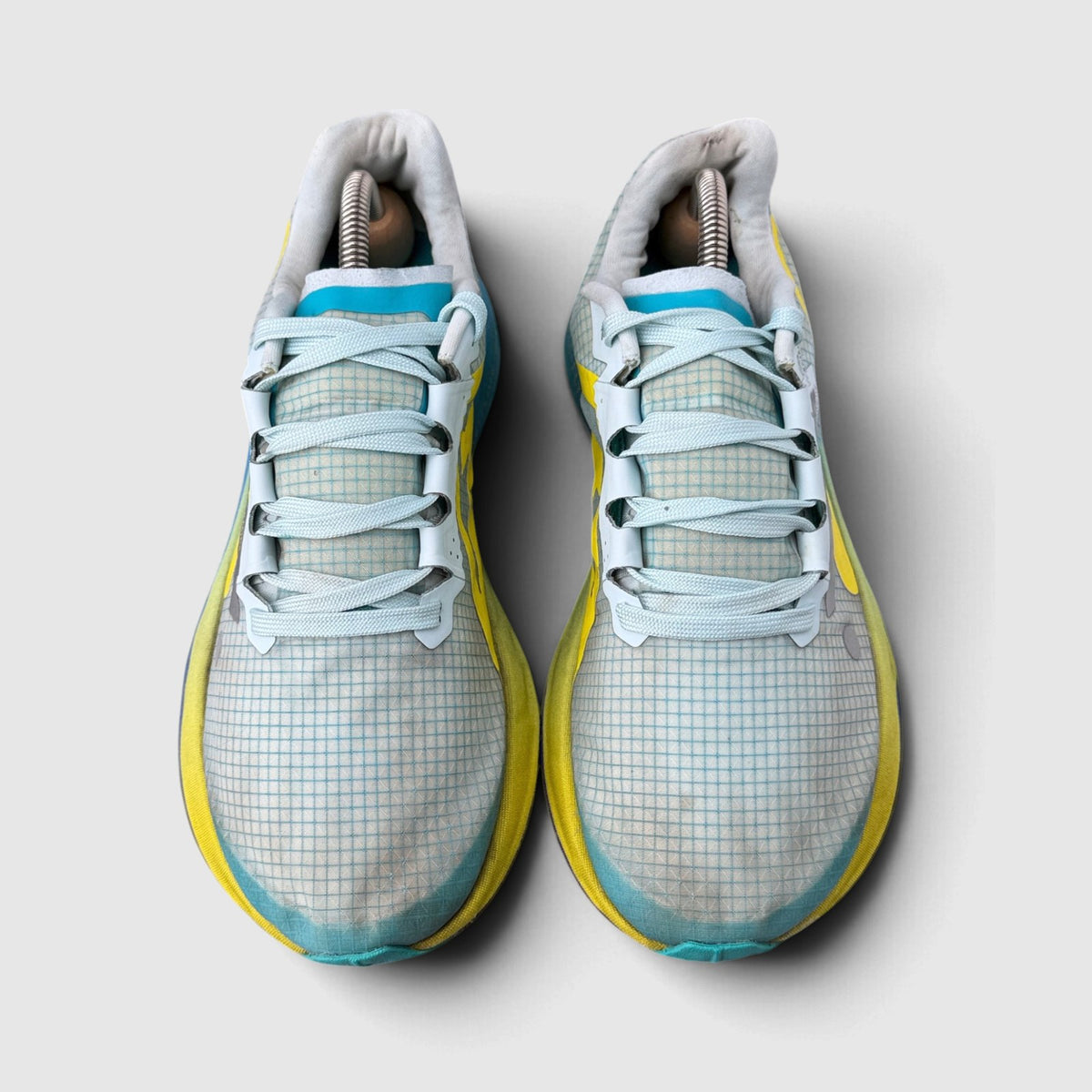 Nike Zoomx Ultrafly Trail Prototype, buty sportowe męskie w bardzo dobrym stanie rozmiar 42, widok z przodu