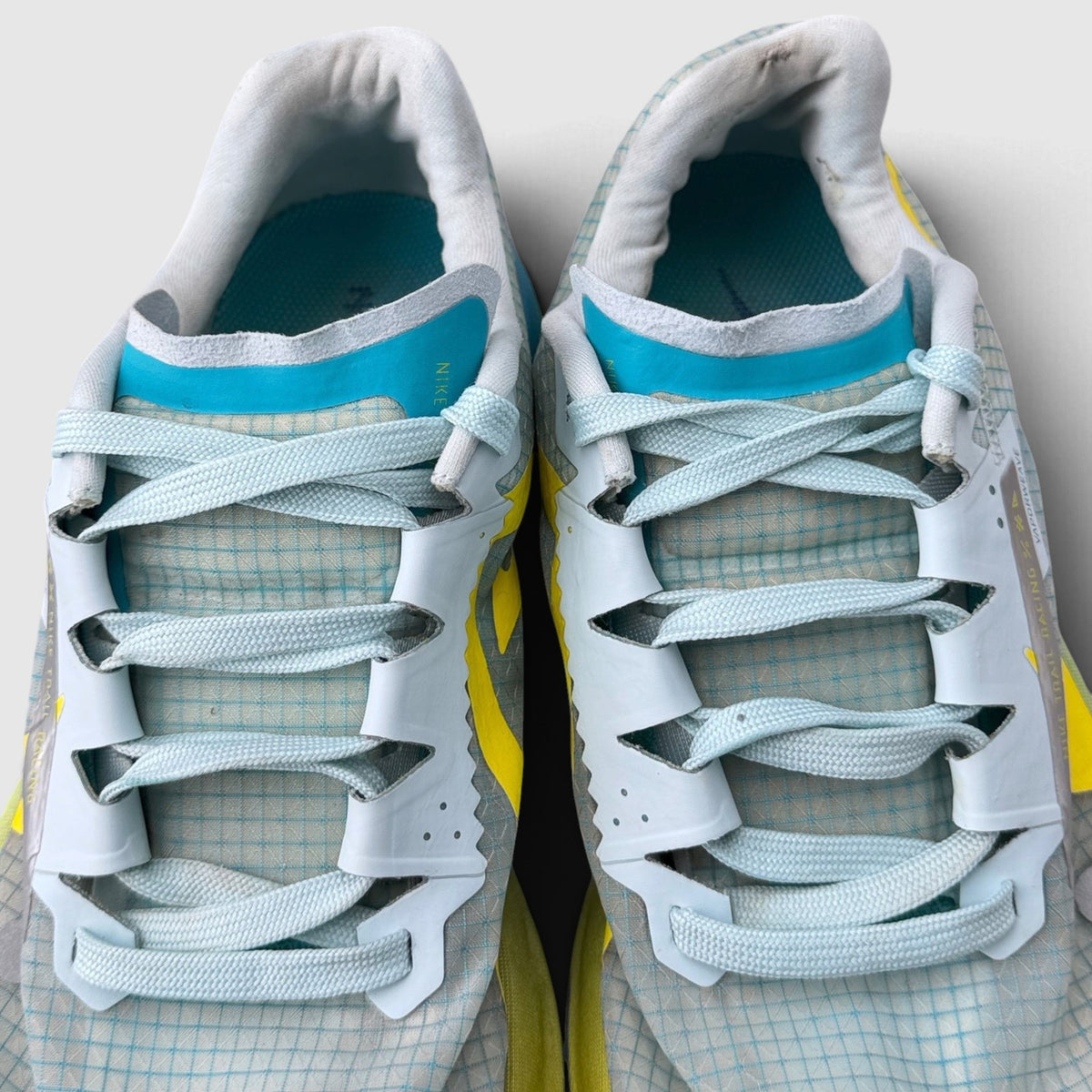 Nike Zoomx Ultrafly Trail Prototype, buty sportowe męskie w bardzo dobrym stanie rozmiar 42, język buta