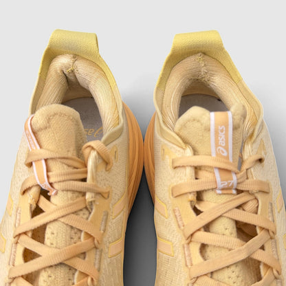 Asics Gel-Nimbus 27 Lite-Show, buty sportowe męskie w bardzo dobrym stanie rozmiar 44, język buta