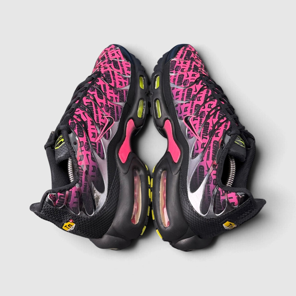 Nike Air Max Plus Tuned Air 1998, buty sportowe męskie w bardzo dobrym stanie rozmiar 45, widok z góry
