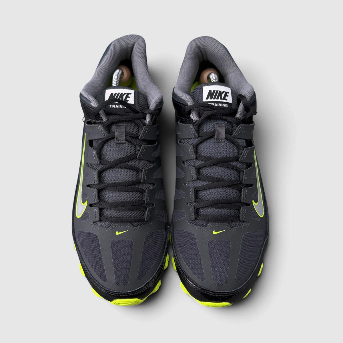 Nike Reax 8 TR, buty sportowe męskie w bardzo dobrym stanie rozmiar 46, widok z góry
