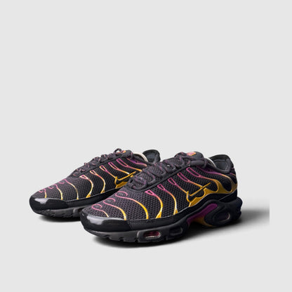 Nike Air Max Plus, buty sportowe męskie w zadowalającym stanie rozmiar 42.5, para butów