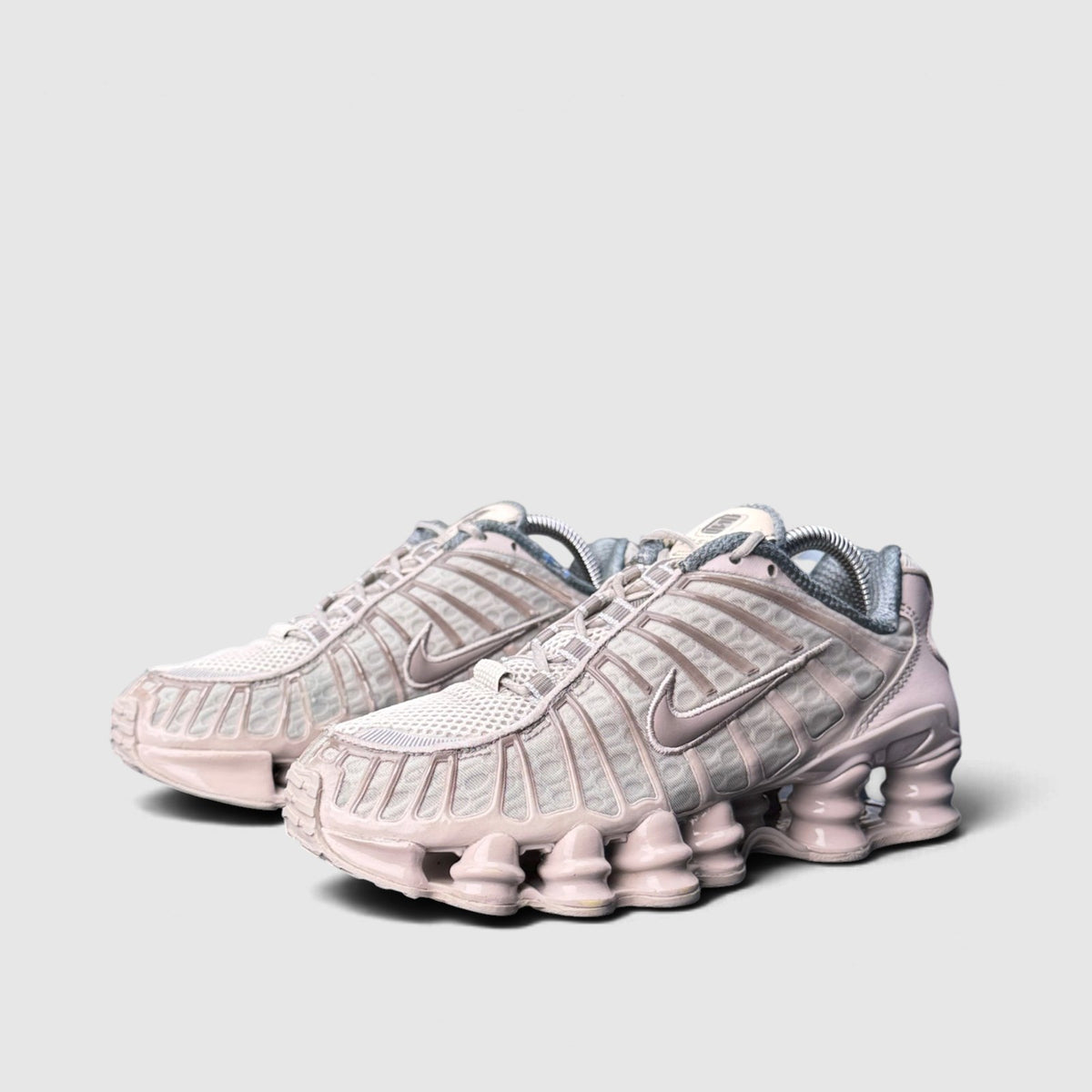 Nike Shox TL, buty sportowe damskie w bardzo dobrym stanie rozmiar 37.5, para butów