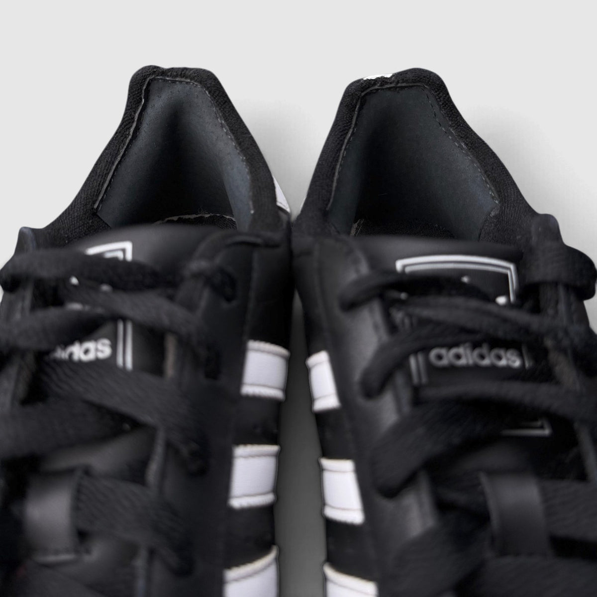 Adidas Superstar II Black White, buty sportowe damskie w bardzo dobrym stanie rozmiar 37 1/3, wkładka