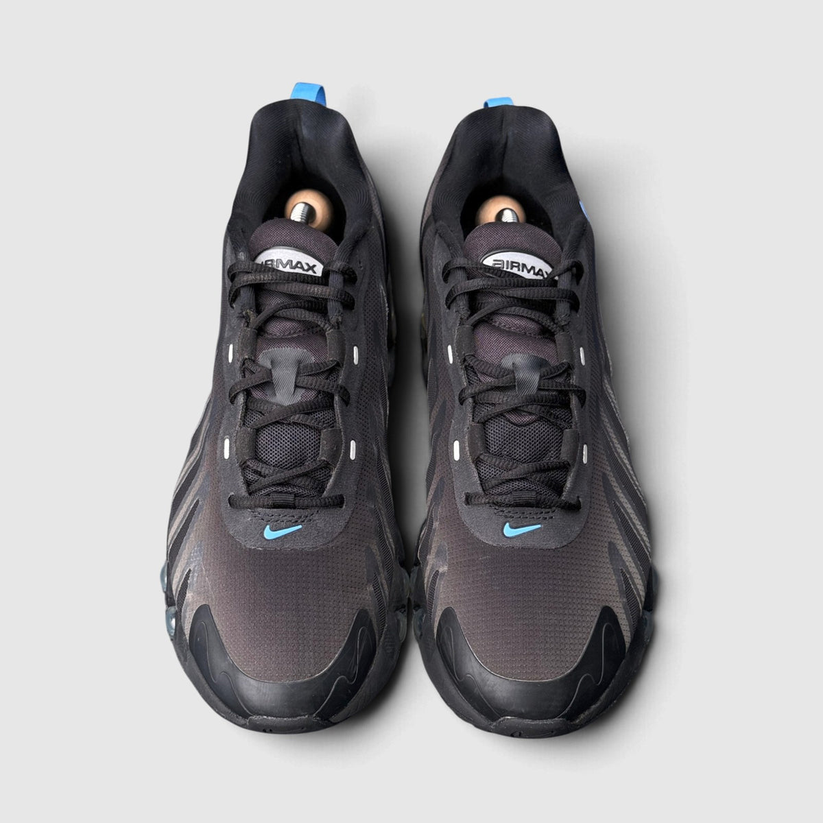 Nike Air Max DN8, buty sportowe męskie w bardzo dobrym stanie rozmiar 44, widok z góry