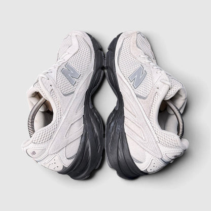 New Balance 509, buty sportowe męskie w bardzo dobrym stanie rozmiar 44.5, widok z góry