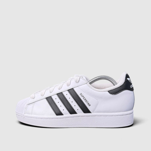 Adidas Superstar II Cloud White Black, buty sportowe damskie w bardzo dobrym stanie rozmiar 38, boczny profil, lewa strona