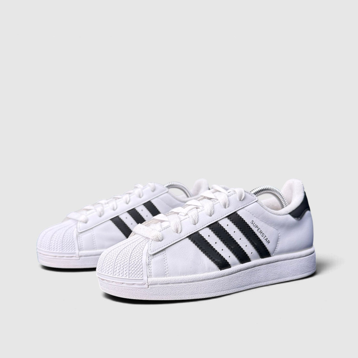 Adidas Superstar II Cloud White Black, buty sportowe damskie w bardzo dobrym stanie rozmiar 38, para butów
