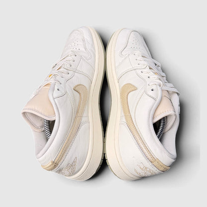 Nike Air Jordan 1 Low Metallic Team Gold, buty sportowe damskie w bardzo dobrym stanie rozmiar 40.5, para butów