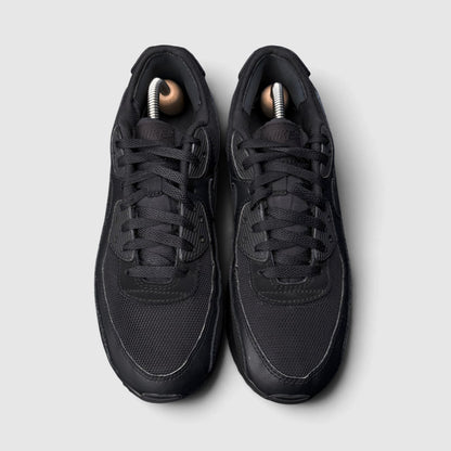 Nike Air Max 90 Triple Black, buty sportowe męskie w bardzo dobrym stanie rozmiar 42.5, widok z góry