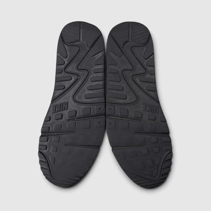 Nike Air Max 90 Triple Black, buty sportowe męskie w bardzo dobrym stanie rozmiar 42.5, podeszwa