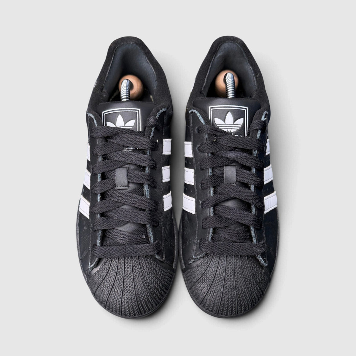 Adidas Superstar II Black White, buty sportowe damskie w bardzo dobrym stanie rozmiar 40, widok z góry