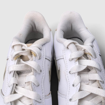 Nike Air Force 1 Low Jewel White Pale Ivory, buty sportowe damskie w bardzo dobrym stanie rozmiar 37.5, widok z góry