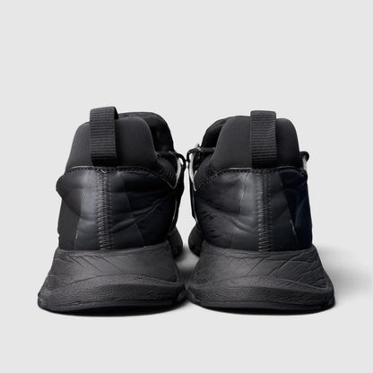 Lacoste Loo3, buty sportowe męskie w bardzo dobrym stanie rozmiar 44, widok z tyłu