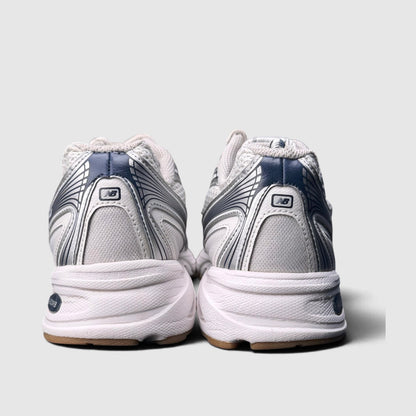 New Balance 740, buty sportowe męskie w bardzo dobrym stanie rozmiar 41, widok z tyłu