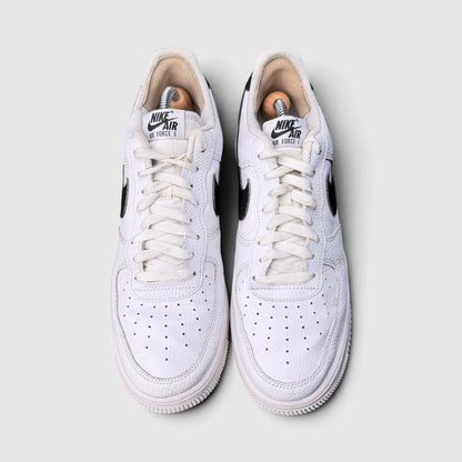 Nike Air Force 1 Low White/Black, buty sportowe męskie w bardzo dobrym stanie rozmiar 45, widok z przodu