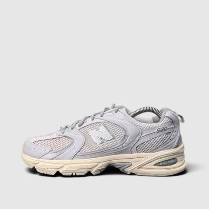 New Balance 530, buty sportowe męskie w bardzo dobrym stanie rozmiar 41.5, boczny profil, lewa strona