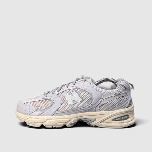 New Balance 530, buty sportowe męskie w bardzo dobrym stanie rozmiar 41.5, boczny profil, lewa strona