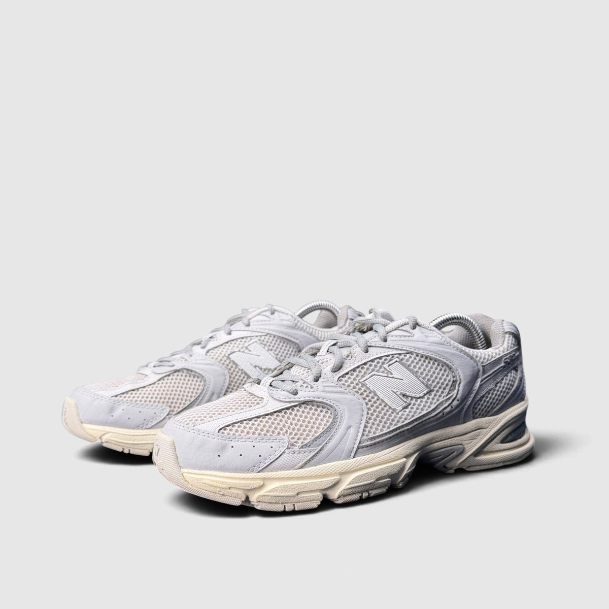 New Balance 530, buty sportowe męskie w bardzo dobrym stanie rozmiar 41.5, para butów