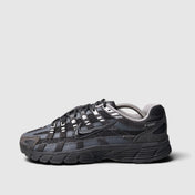 Nike P-6000, buty sportowe męskie w bardzo dobrym stanie rozmiar 42.5, boczny profil, lewa strona