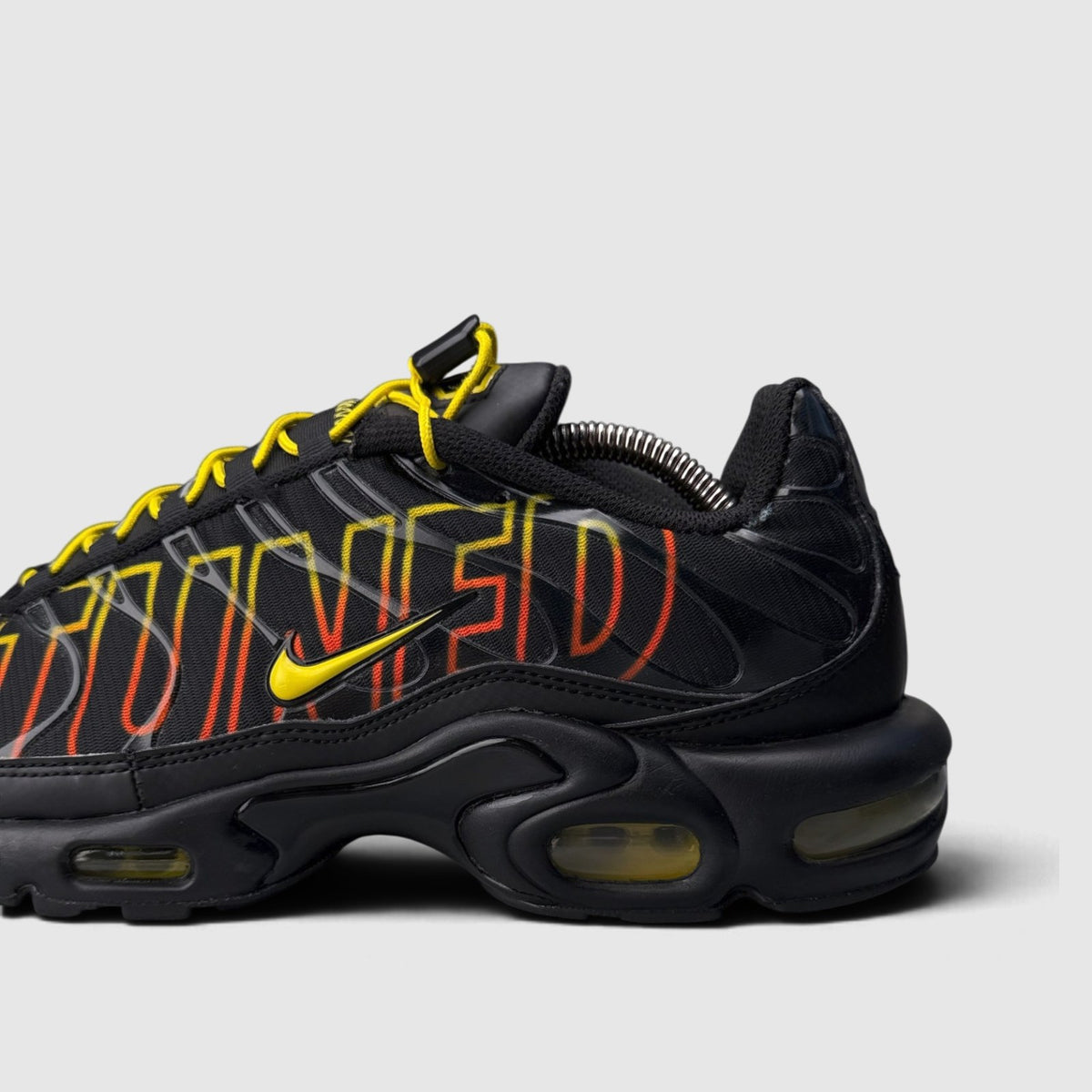 Nike Air Max Plus Sunrise, buty sportowe męskie w bardzo dobrym stanie rozmiar 44.5, detal