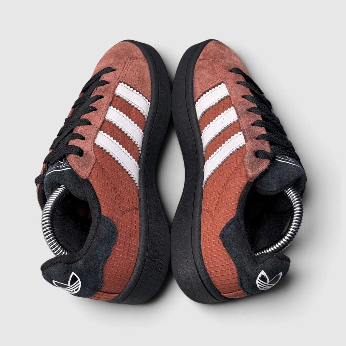 Adidas Campus, buty sportowe damskie w bardzo dobrym stanie rozmiar 36, widok z góry