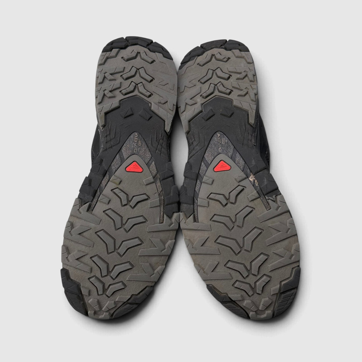 Salomon XA Pro 3D, trekkingi męskie w bardzo dobrym stanie rozmiar 41.5, podeszwa
