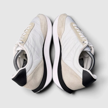 Calvin Klein Retro Runner, buty sportowe damskie w bardzo dobrym stanie rozmiar 38, widok z góry