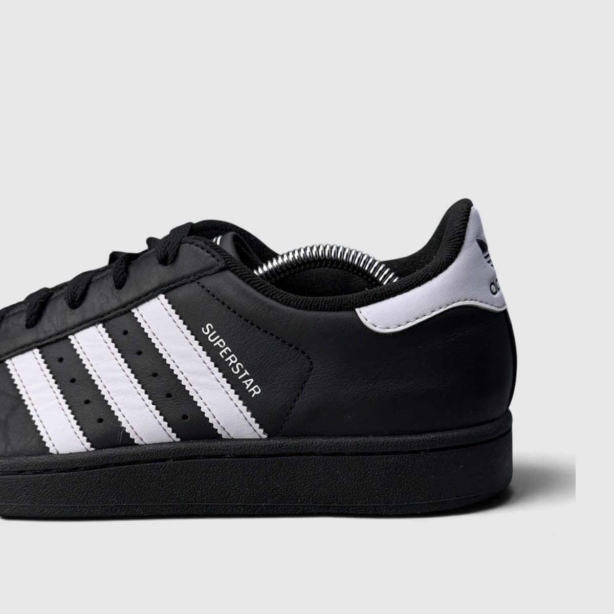 Adidas Superstar II Black White, buty sportowe damskie w bardzo dobrym stanie rozmiar 39 1/3, detal