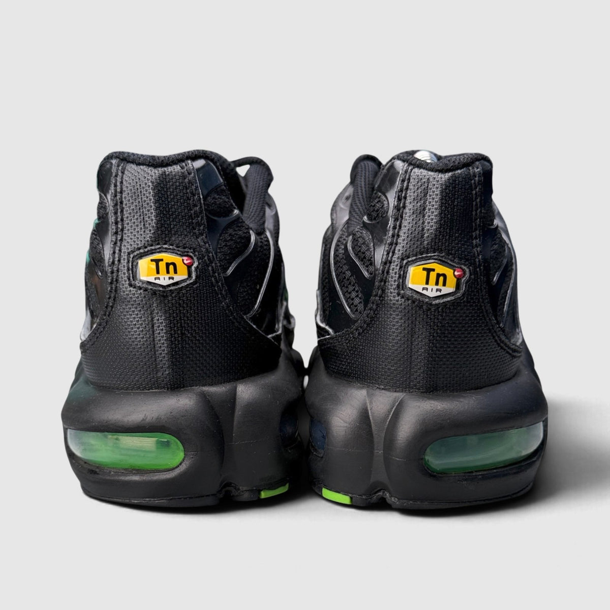 Nike Air Max Plus Green Strike, buty sportowe męskie w bardzo dobrym stanie rozmiar 41, widok z tyłu