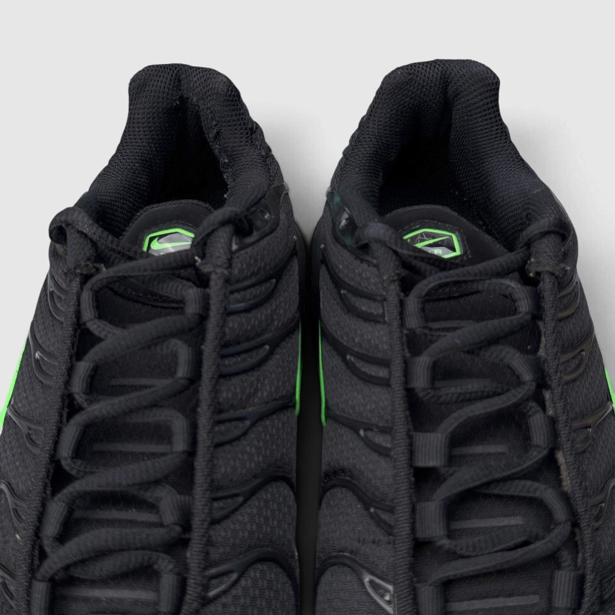 Nike Air Max Plus Green Strike, buty sportowe męskie w bardzo dobrym stanie rozmiar 41, wkładka