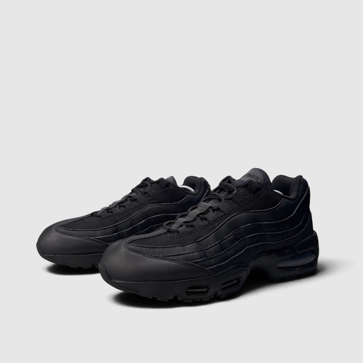 Nike Air Max 95 OG Black, buty sportowe męskie w bardzo dobrym stanie rozmiar 45, para butów