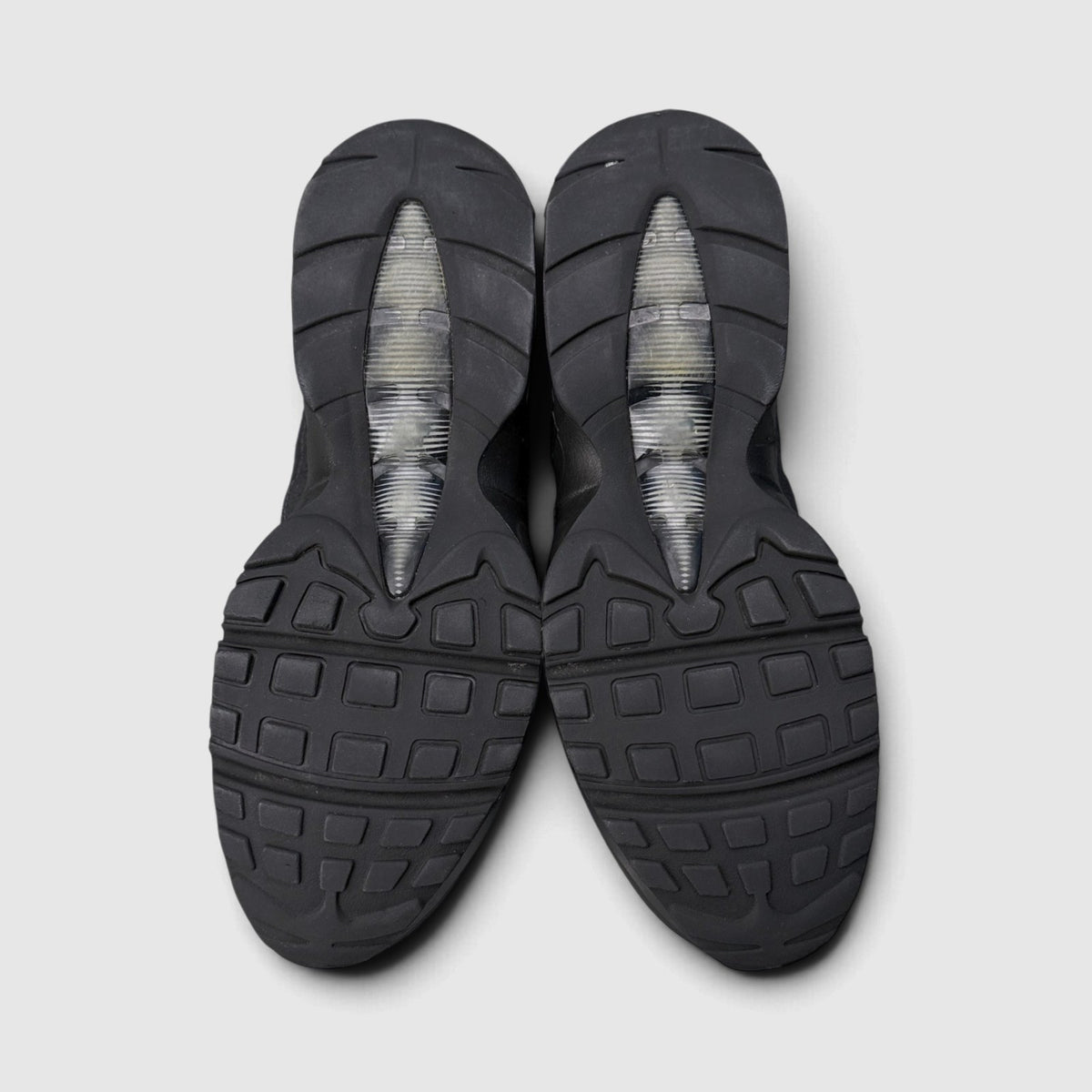 Nike Air Max 95 OG Black, buty sportowe męskie w bardzo dobrym stanie rozmiar 45, podeszwa