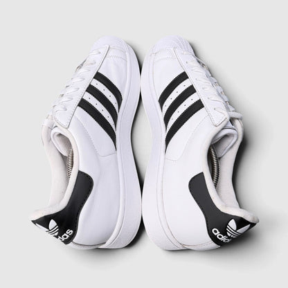 Adidas Superstar II, buty sportowe męskie w bardzo dobrym stanie rozmiar 45 1/3, widok z góry
