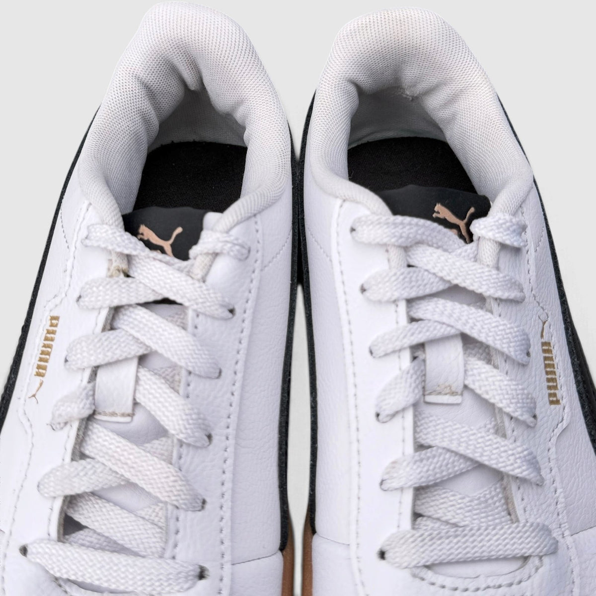 Puma Carina 3.0, buty sportowe damskie w bardzo dobrym stanie rozmiar 38, widok z góry