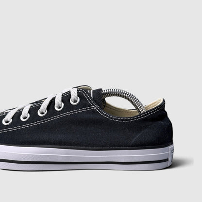 Converse Chuck Taylor All Star Black, buty sportowe męskie w bardzo dobrym stanie rozmiar 41, boczny profil, lewa strona