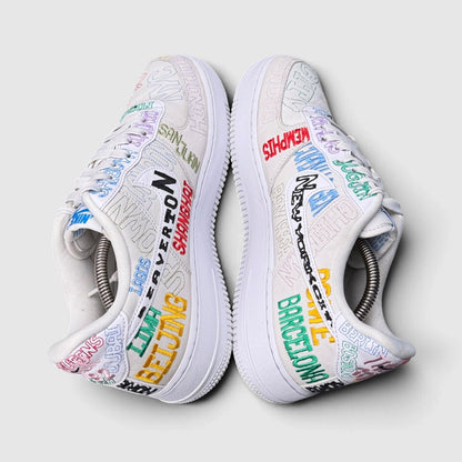 Nike Air Force 1 '07 LV8, buty sportowe męskie w bardzo dobrym stanie rozmiar 44, widok z góry