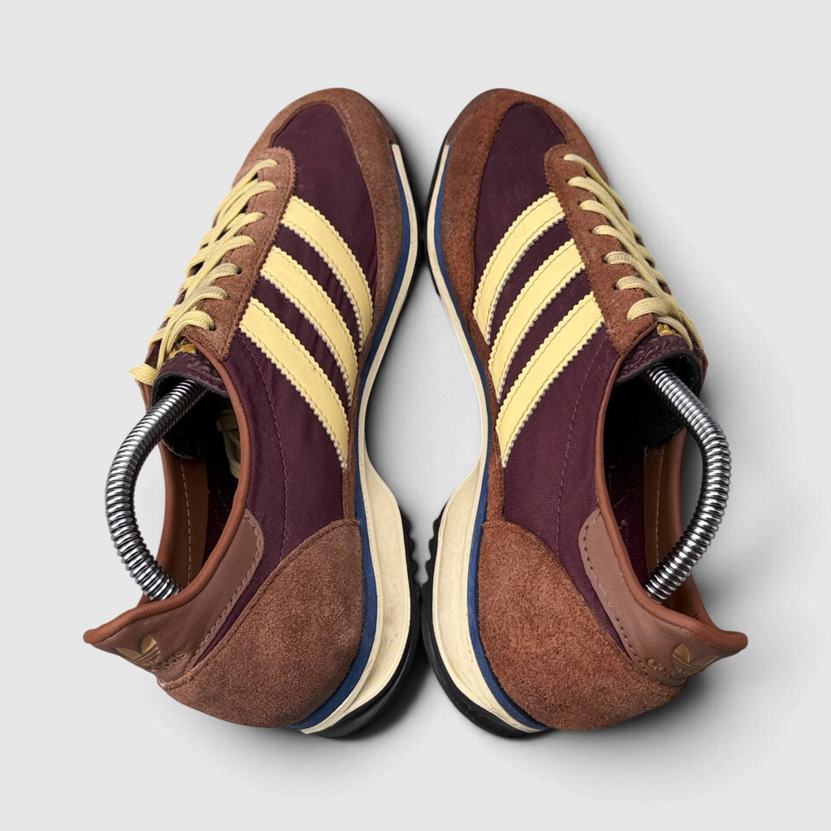 Adidas SL 72 OG, buty sportowe damskie w bardzo dobrym stanie rozmiar 39 1/3, widok z góry