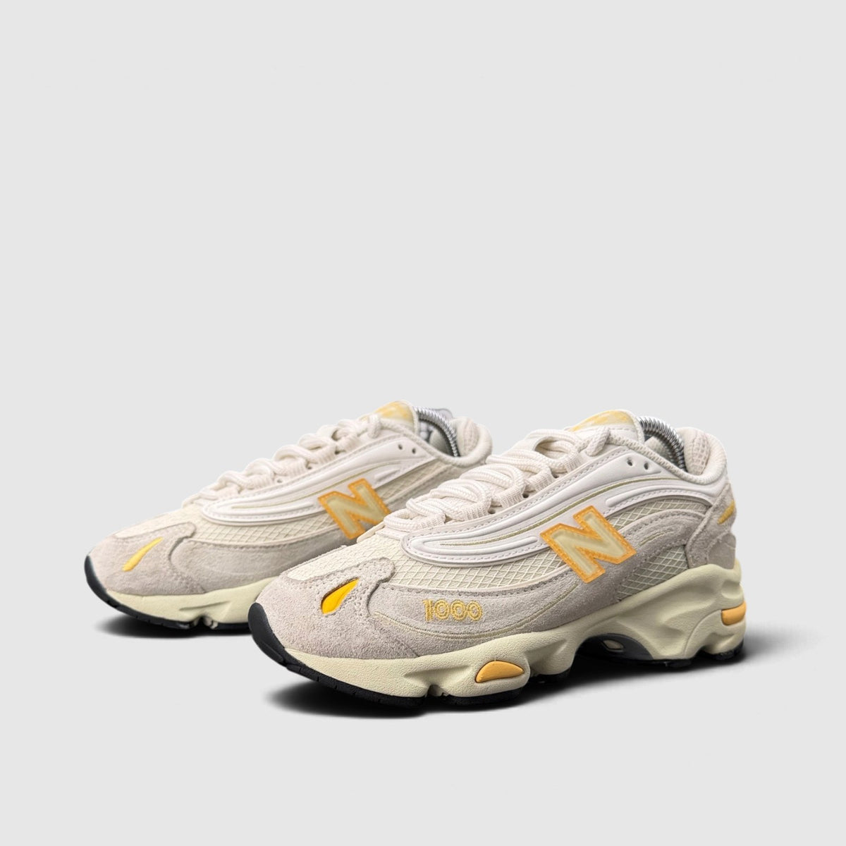 New Balance 1000, buty sportowe damskie w bardzo dobrym stanie rozmiar 36, para butów