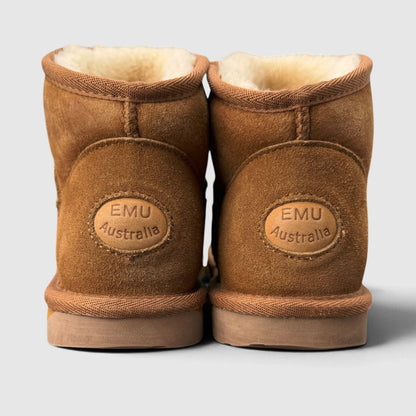 UGG Classic, śniegowce damskie w bardzo dobrym stanie rozmiar 38, widok z tyłu