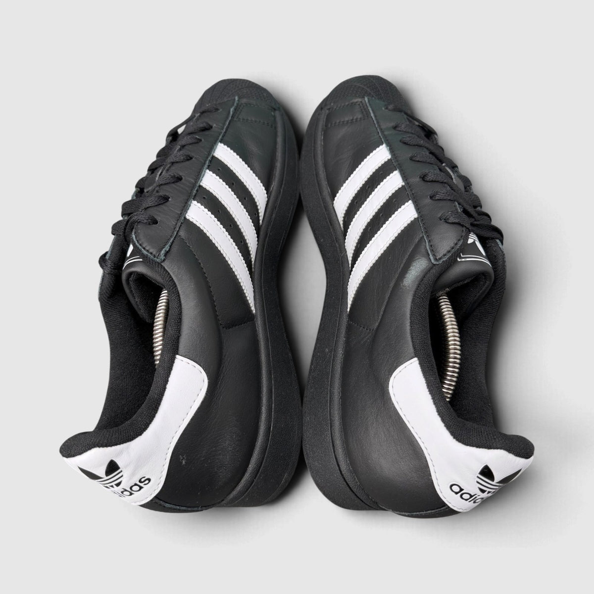 Adidas Superstar II Black White, buty sportowe męskie w bardzo dobrym stanie rozmiar 44 2/3, widok z góry