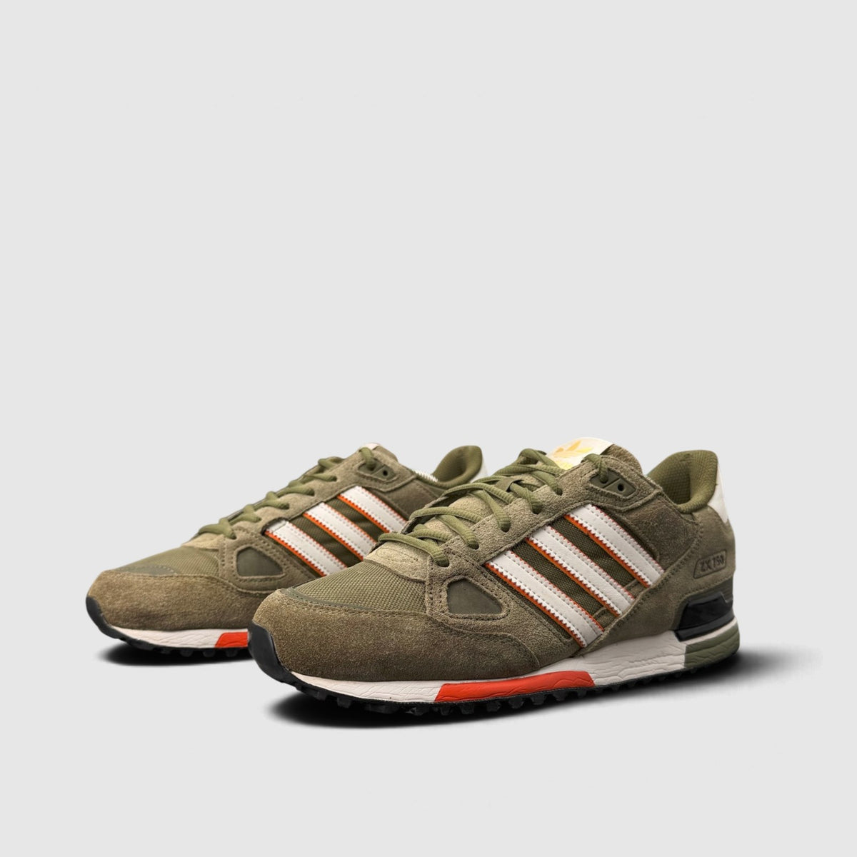 Adidas ZX 750, buty sportowe męskie w bardzo dobrym stanie rozmiar 42, para butów