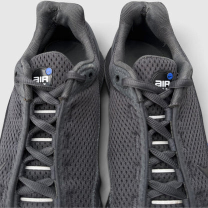 Nike Air Max Alpha Trainer 6 Black/White, buty sportowe męskie w bardzo dobrym stanie rozmiar 43, widok z góry