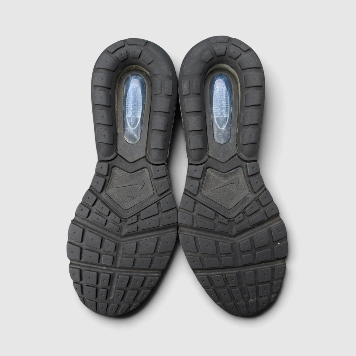 Nike Air Max Alpha Trainer 6 Black/White, buty sportowe męskie w bardzo dobrym stanie rozmiar 43, podeszwa