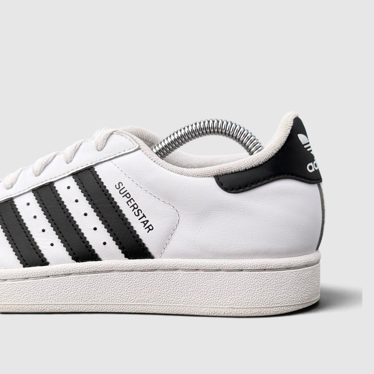 Adidas Superstar II Cloud White Black, buty sportowe damskie w bardzo dobrym stanie rozmiar 37 1/3, detal