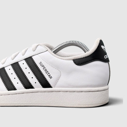 Adidas Superstar II Cloud White Black, buty sportowe damskie w bardzo dobrym stanie rozmiar 37 1/3, detal