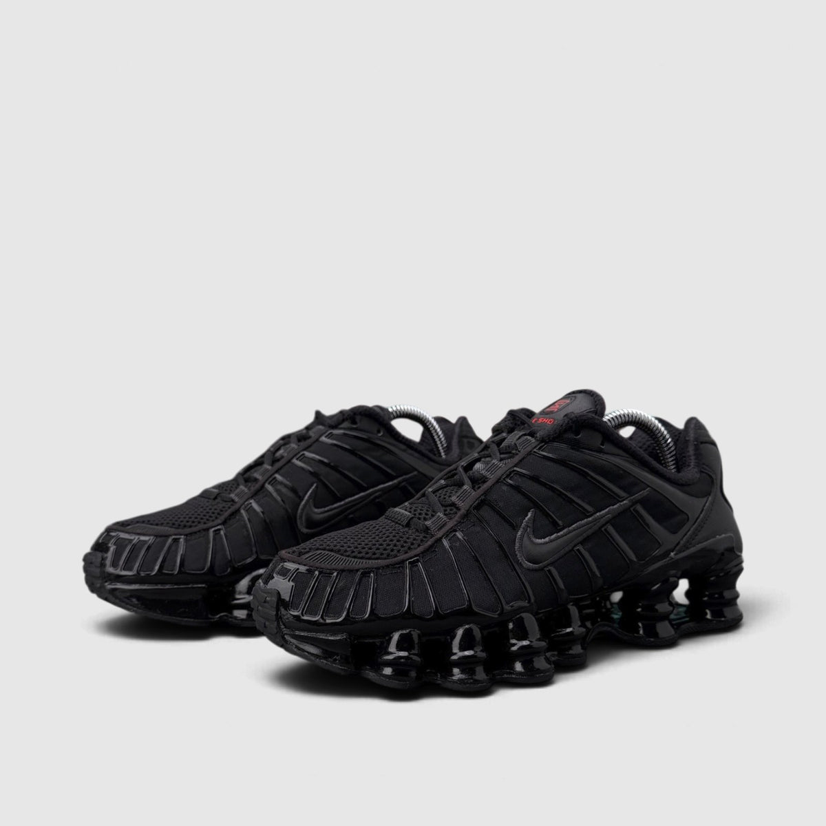 Nike Shox TL Triple Black, buty sportowe damskie w bardzo dobrym stanie rozmiar 37.5, para butów