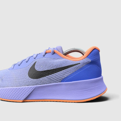 Nike Vapor Lite 3, buty sportowe damskie w bardzo dobrym stanie rozmiar 41, boczny profil, prawa strona