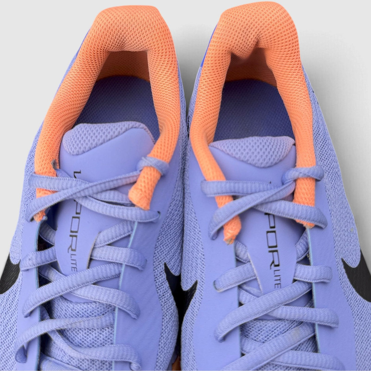 Nike Vapor Lite 3, buty sportowe damskie w bardzo dobrym stanie rozmiar 41, język buta