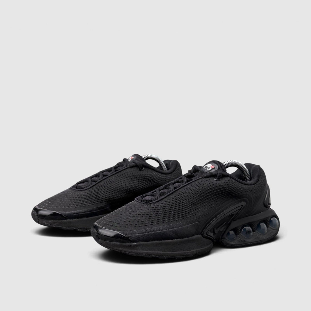 Nike Air Max DN, buty sportowe damskie w bardzo dobrym stanie rozmiar 38, para butów